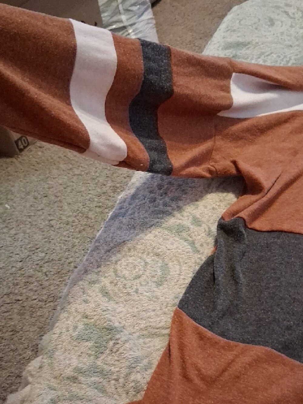 Odosalii Rust Long Sleeve Top - Picture 3 of 4